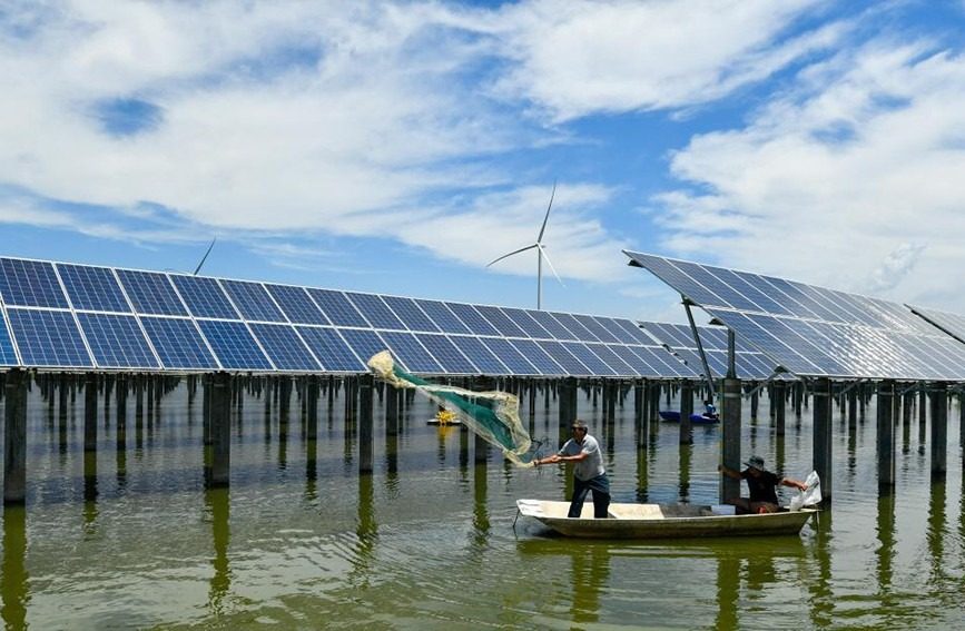 天津市寧河區寧河鎮大月河村拍攝的110千伏大月河光伏電站